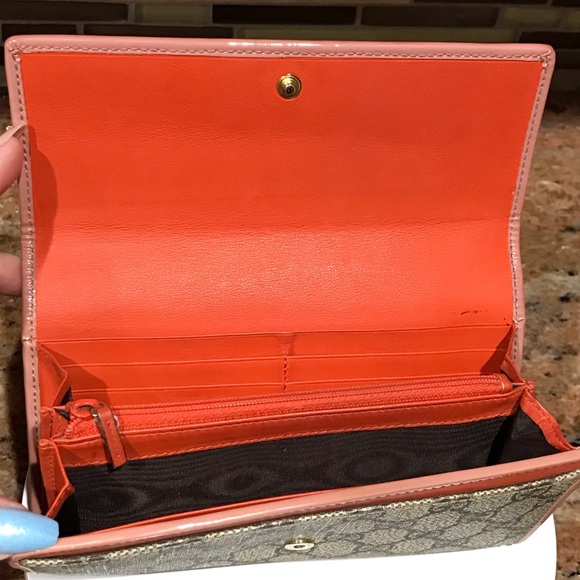 GUCCI GG Supreme Ribbon Flap Coated Canvas Wallet 🔥😍🎀 - Picture 8 of 17